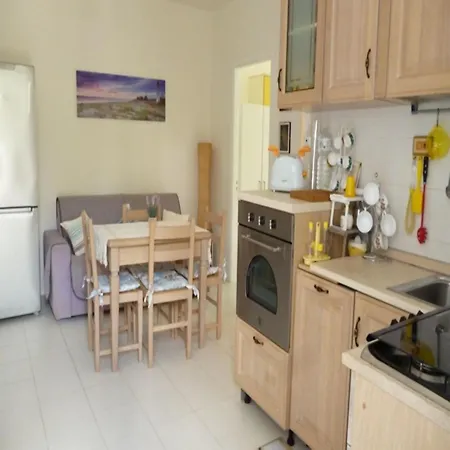 L09 - Casa Marisol Con Giardino Privato مارشيللي