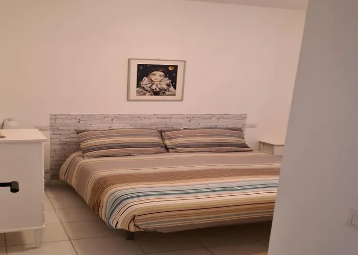 L09 - Casa Marisol Con Giardino Privato Marcelli